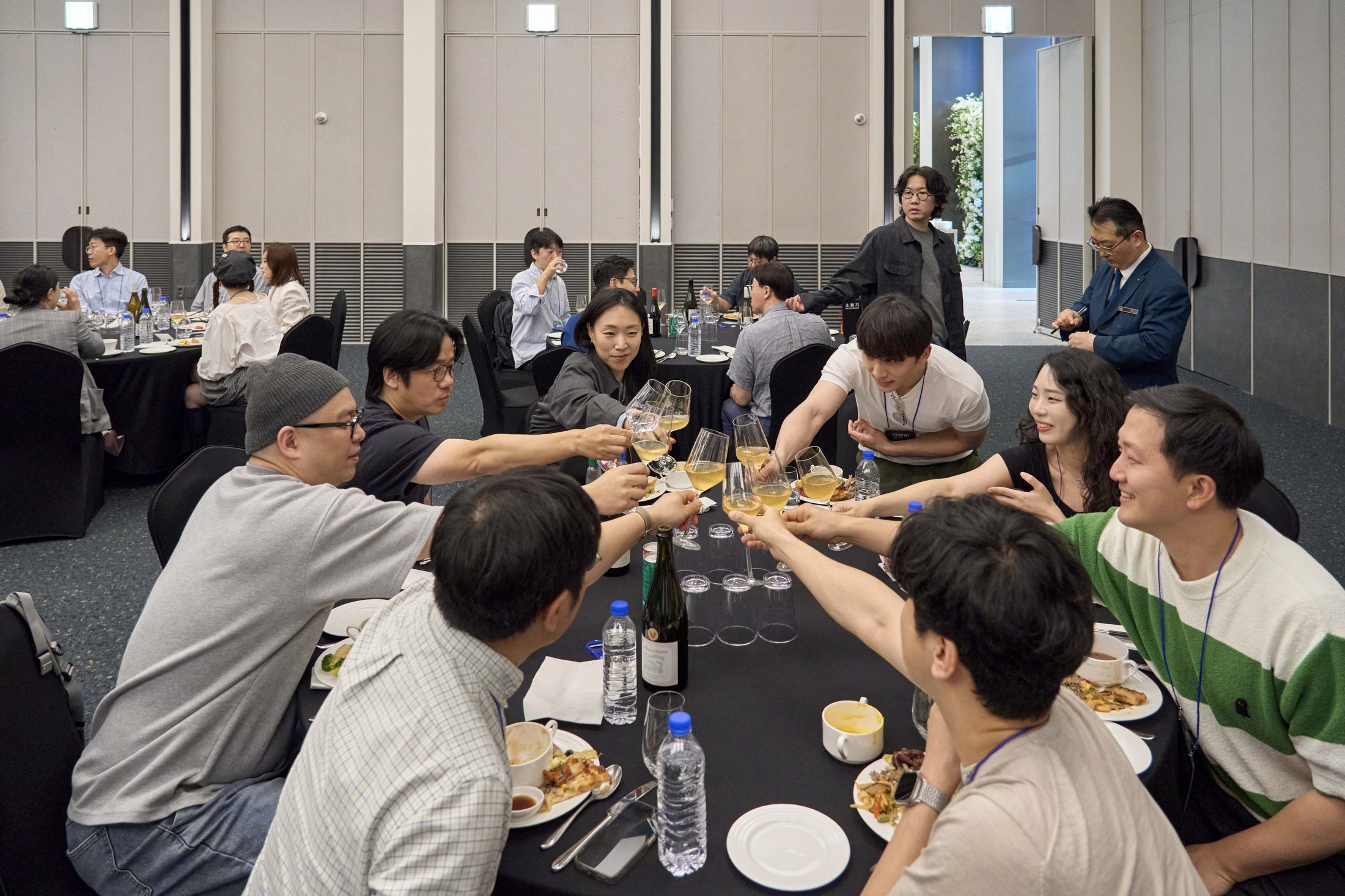 조직의 절반을 AI로 대체한 대표의 1년 회고